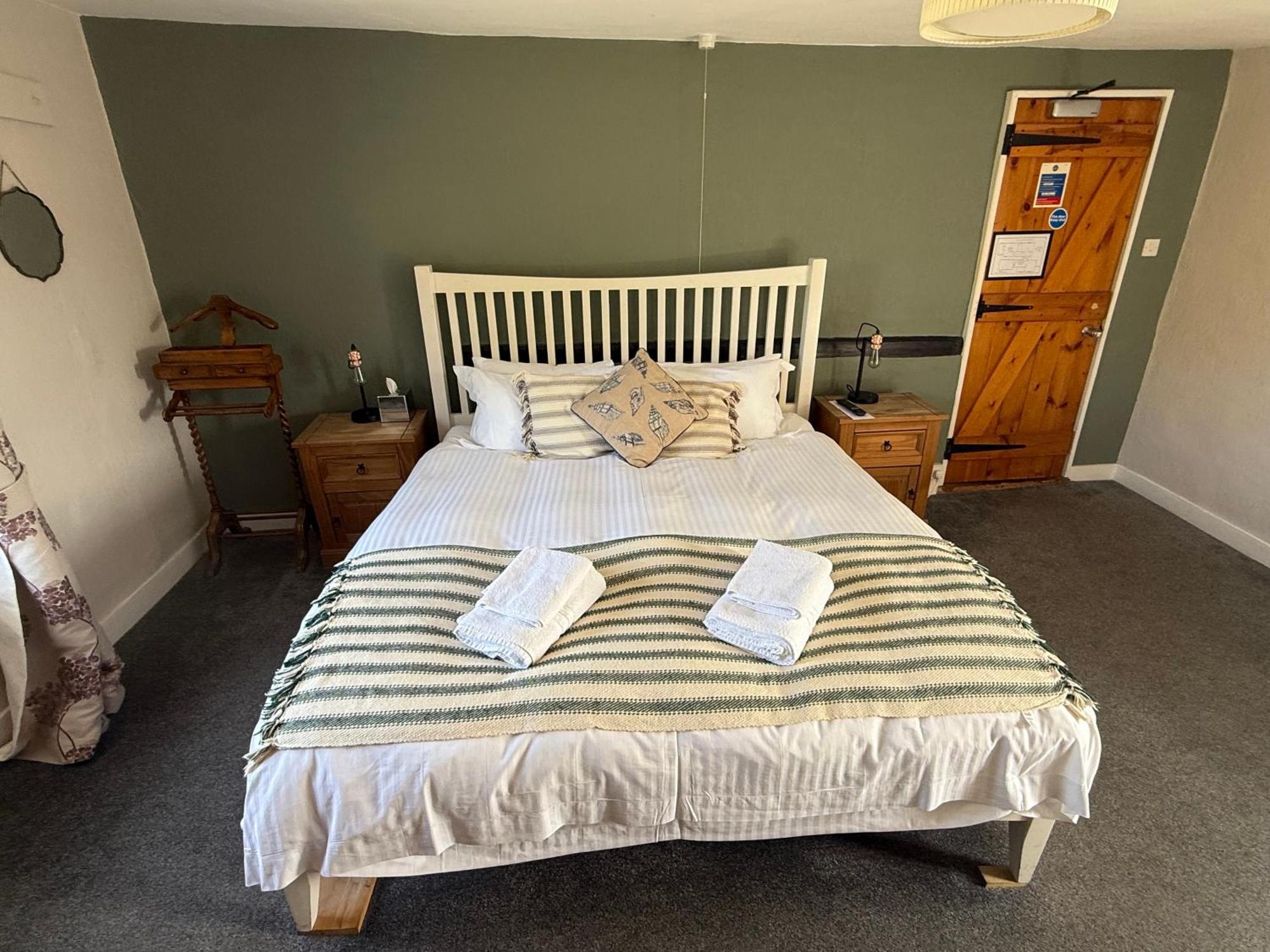 The Jolly Sailor, Orford Bed and Breakfast Eksteriør billede